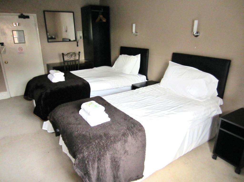 The Grail Court Hotel Burton-upon-Trent Pokój zdjęcie